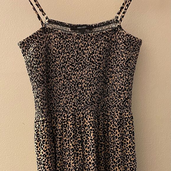 Forever 21 Leopard Print Stretchy Smock Ruffle Hem Mini Spaghetti Dress Medium - Picture 2 of 6